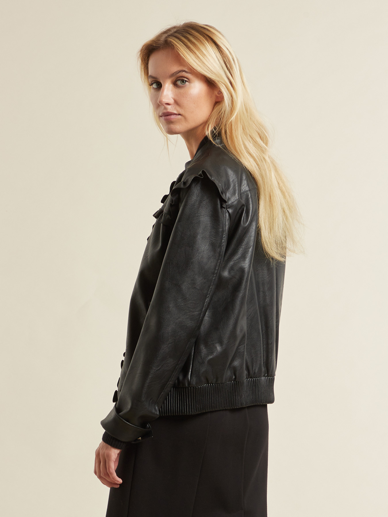 Giubbotto similpelle con rouche image number 1