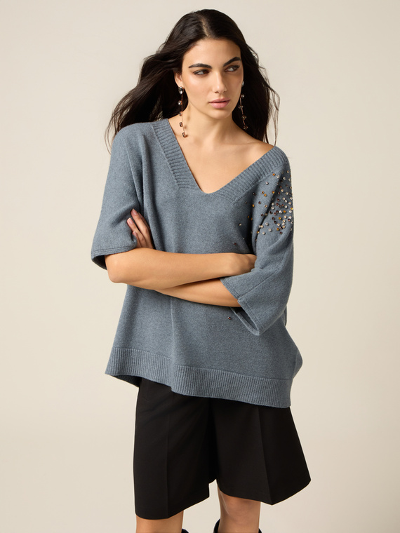 Tricou cu mâneci scurte cu aplicații