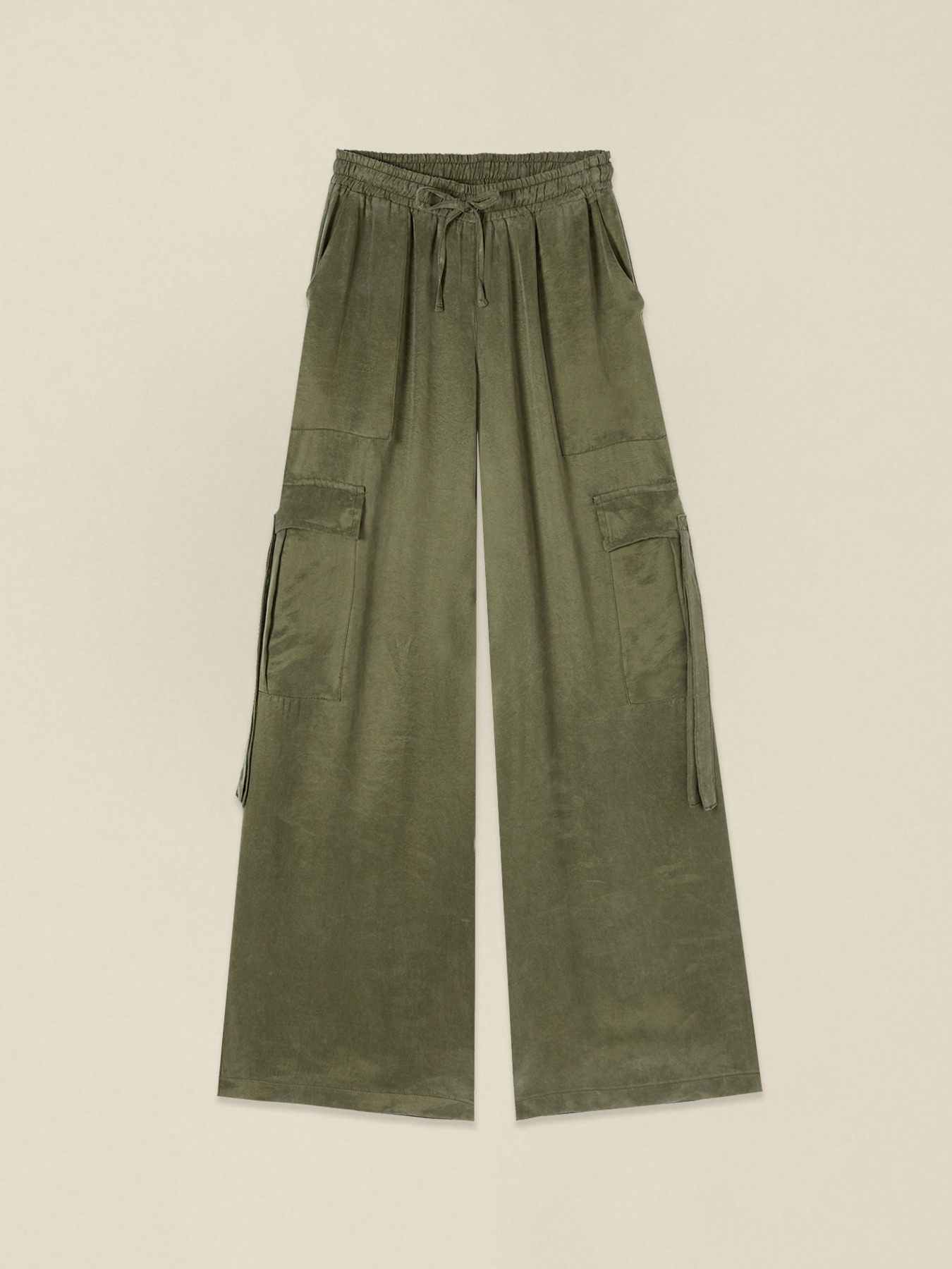 Pantalon cargo en tencel image number 4