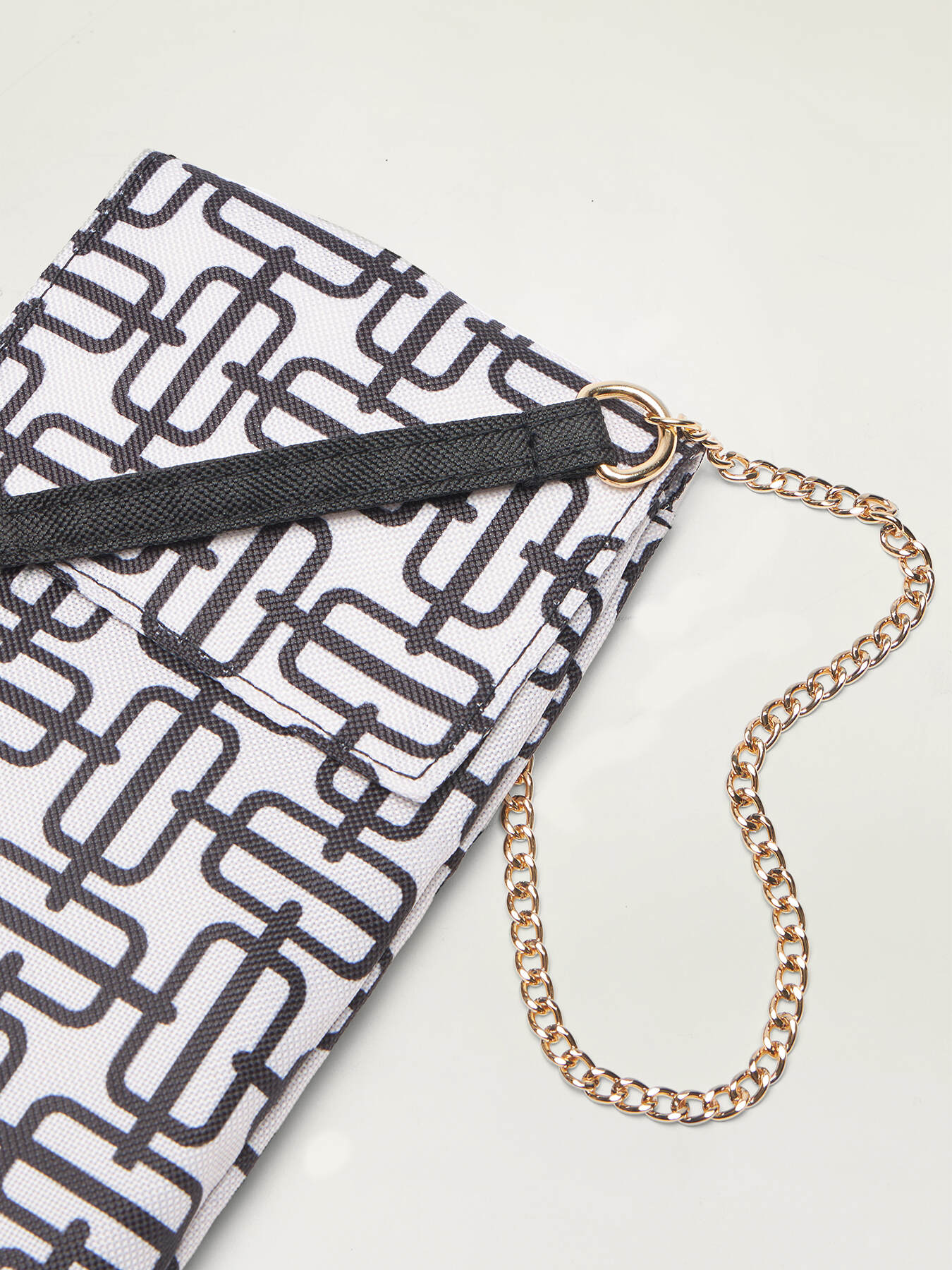 Optical phone case image number 3