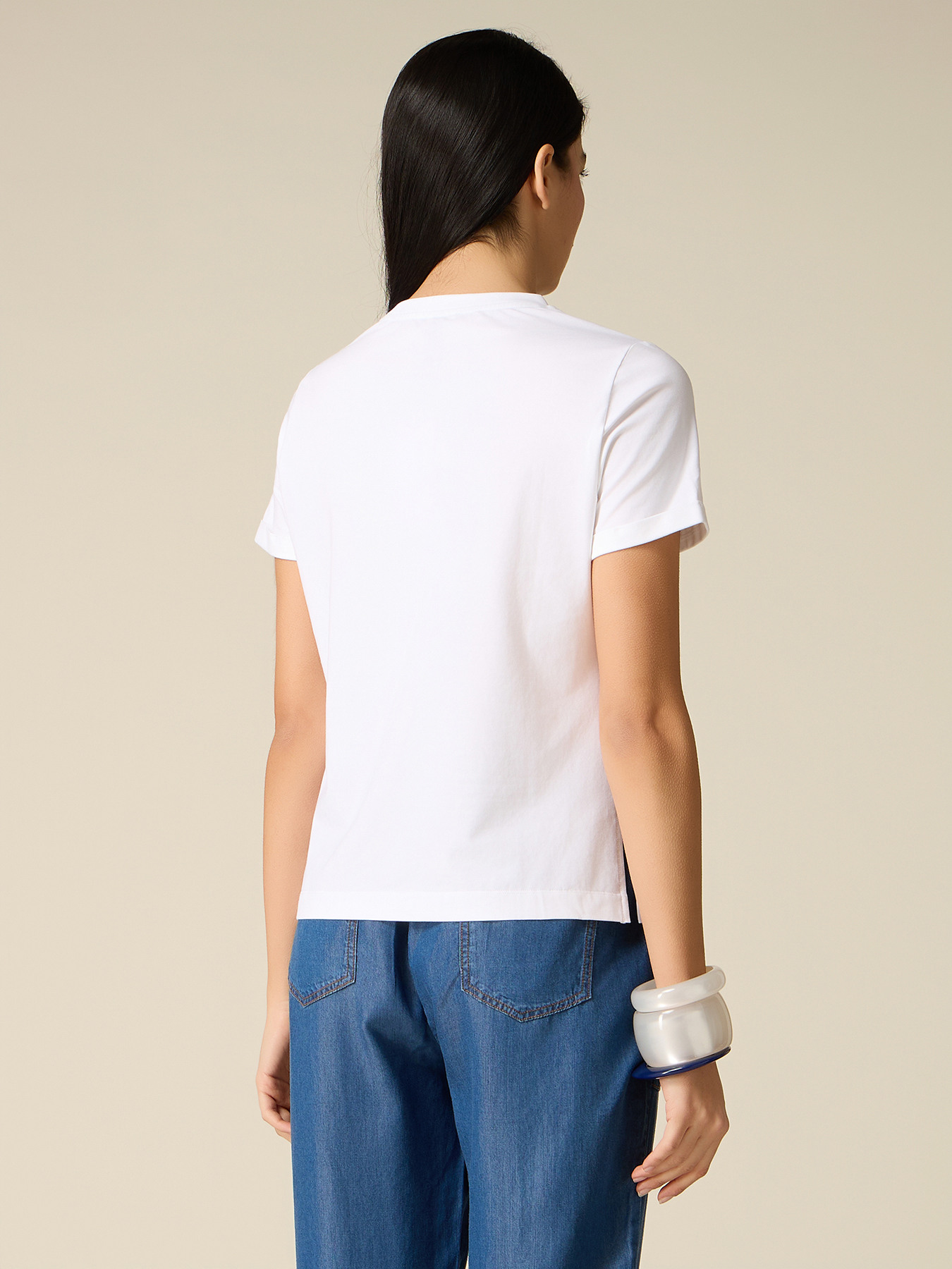Camiseta con bordado de letras image number 1