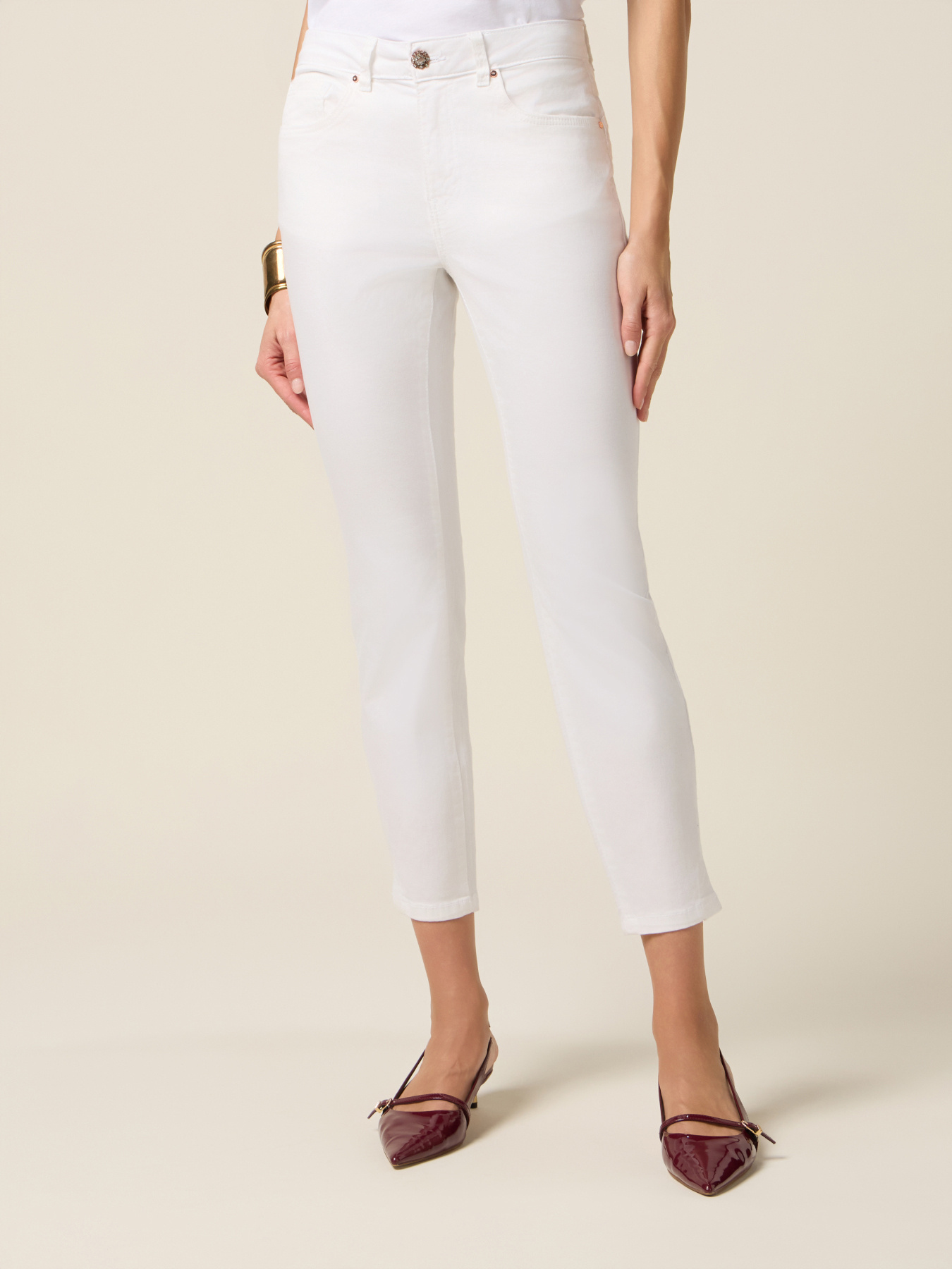 Regular trousers in mixed lyocell fabric image number 3
