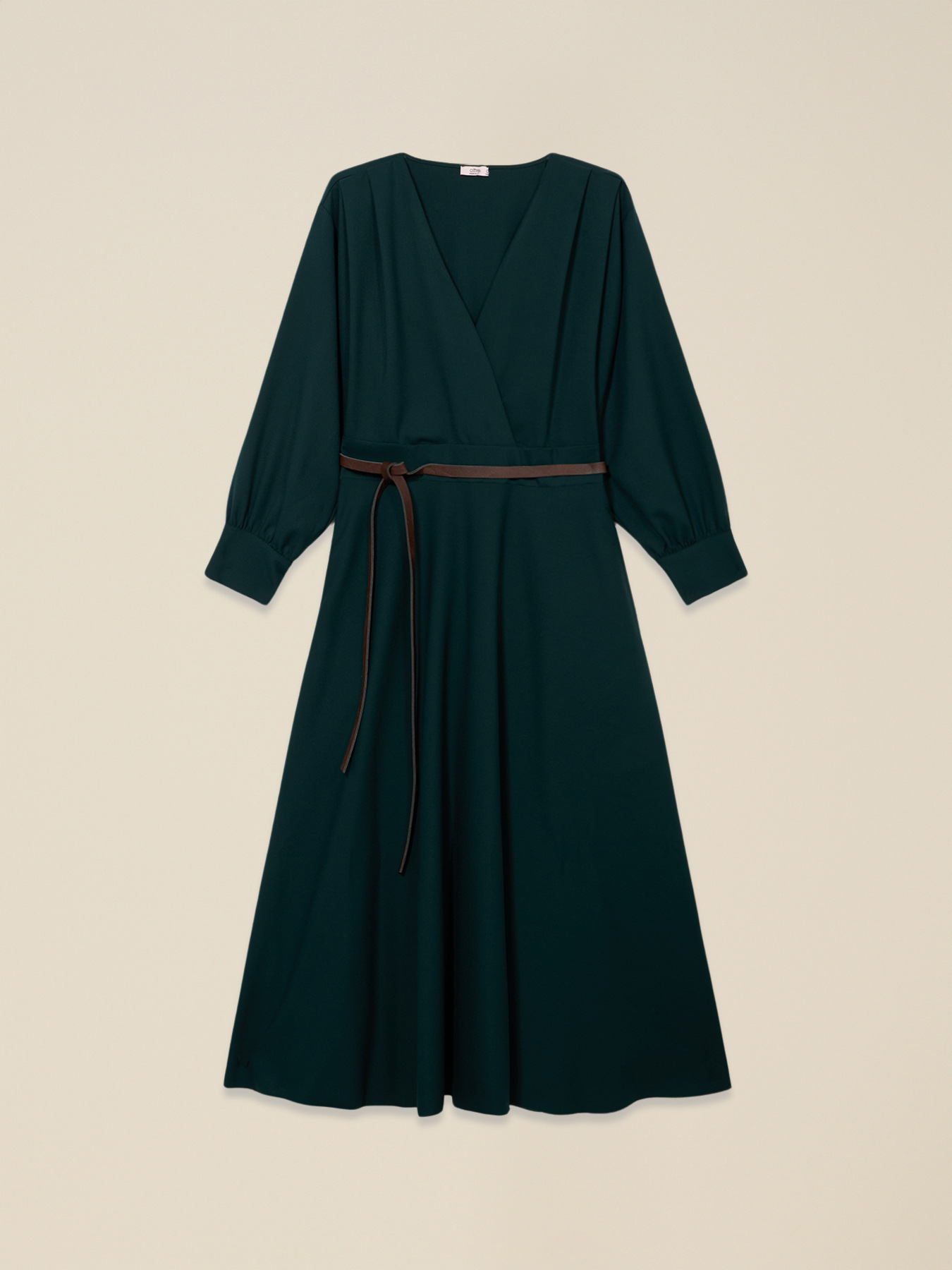 Robe &eacute;vas&eacute;e avec ceinture image number 3