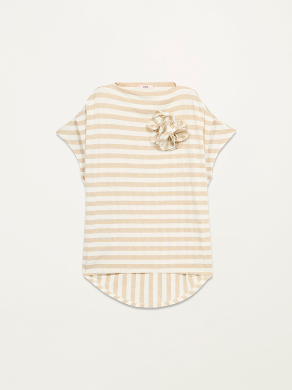 Oversized striped T-shirt with brooch