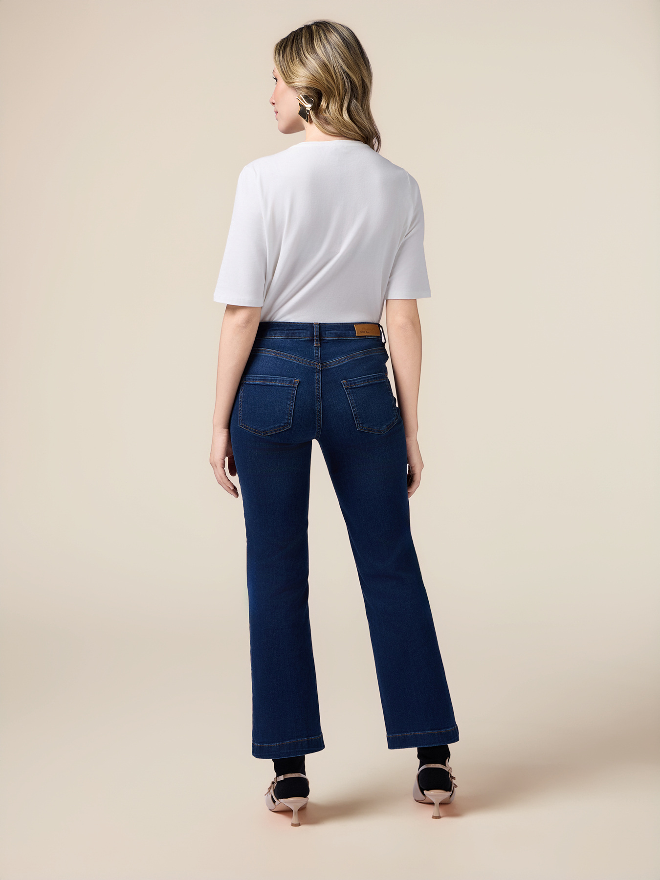 Kick-Flare-Jeans mit Metallschnallen image number 1