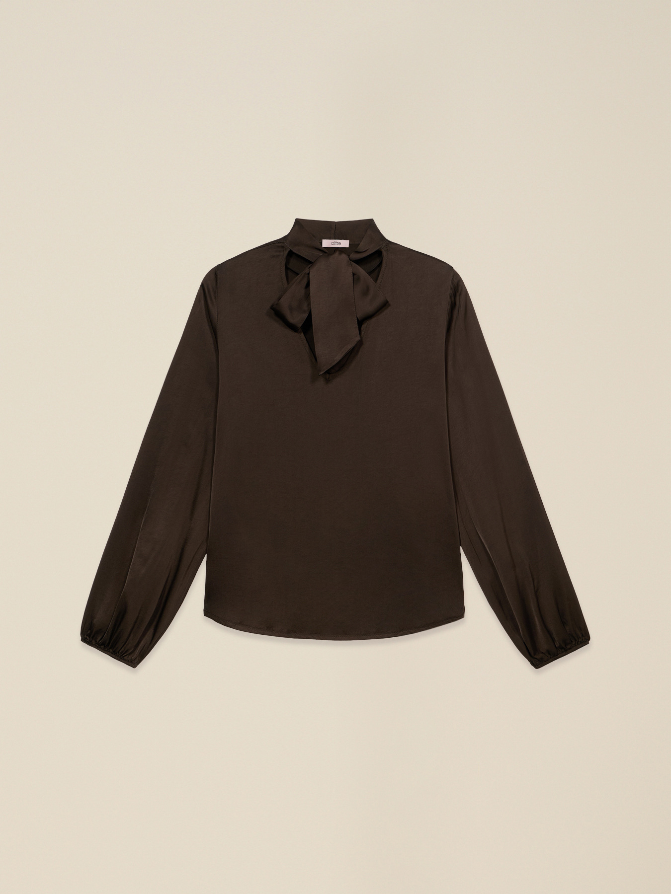 Satin blouse with bow at the neck image number 3