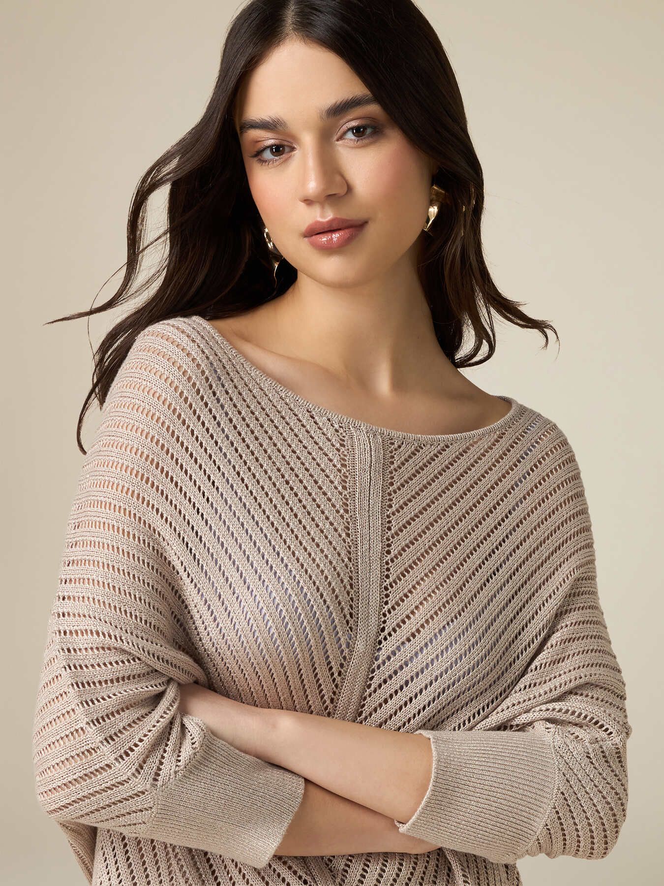 Pullover mit Lochmuster aus Lurexgemisch image number 2