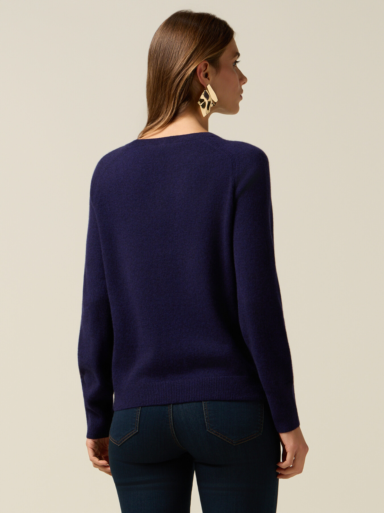 Pullover mit Rundhalsausschnitt aus reinem Kaschmir image number 1
