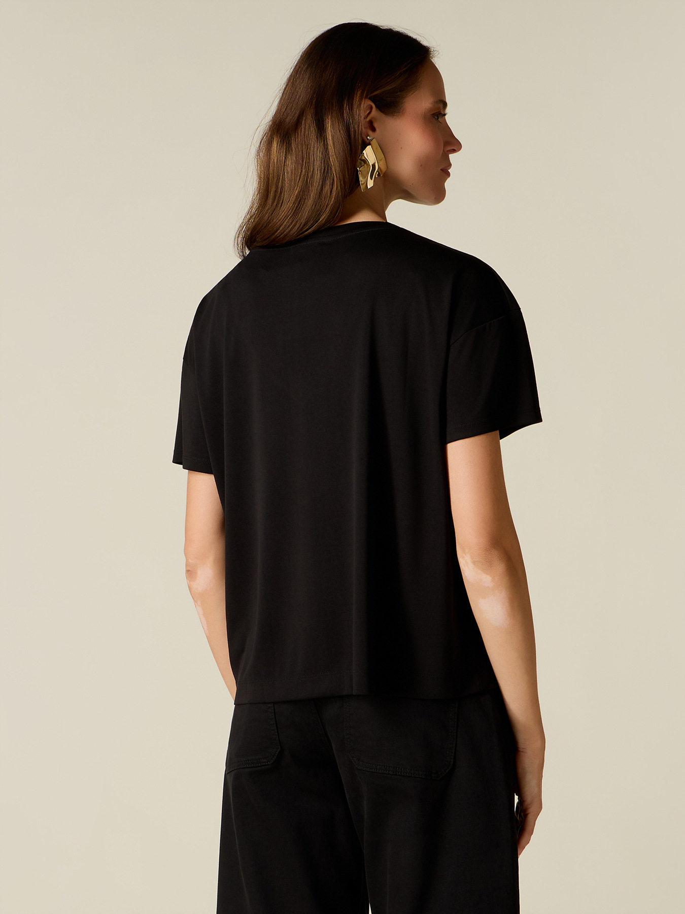 Modal blend V-neck T-shirt image number 1