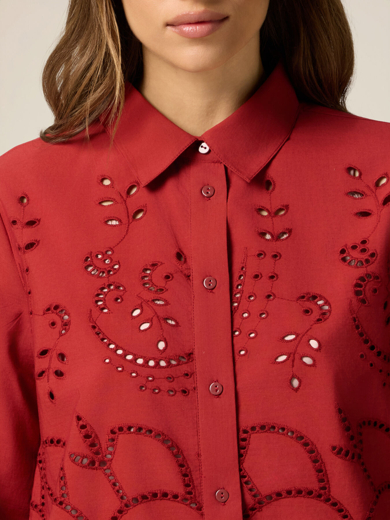 Chemise en broderie anglaise image number 2