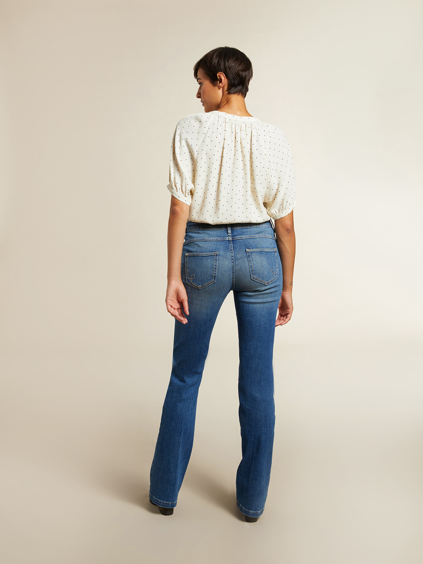 Jeans regular Milano con ricamo image number 1