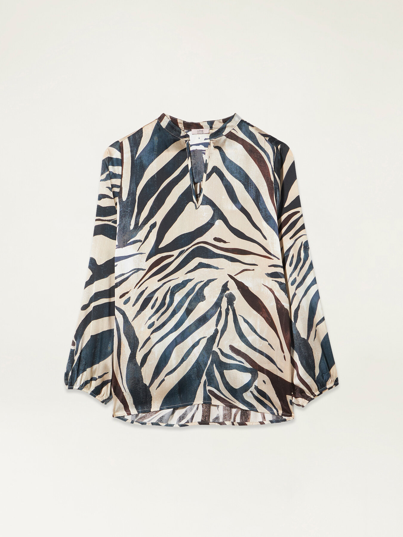 Blusa scollo a V fantasia image number 4