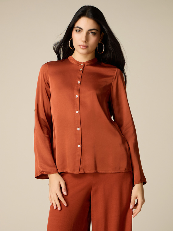 Blusa de sat&eacute;n de viscosa