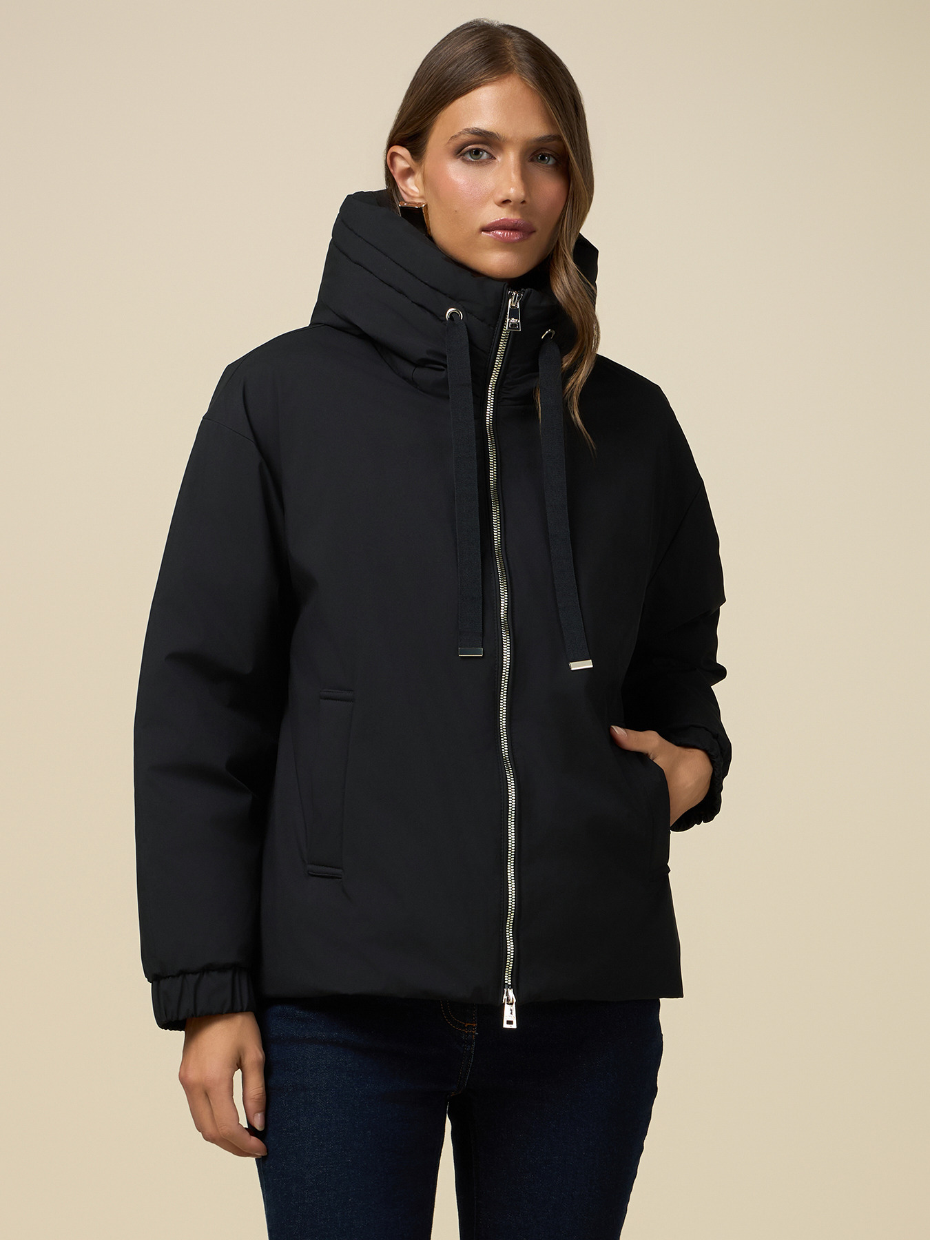 Smooth down jacket with hood image number 0