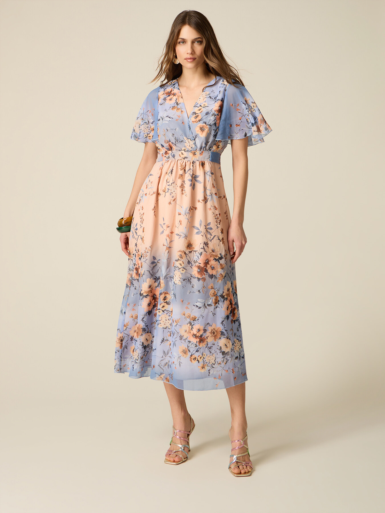 Robe &eacute;vas&eacute;e en georgette &agrave; motifs image number 0