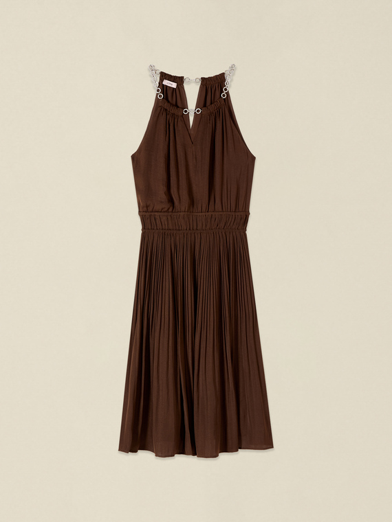 Flare satin dress with jewel necklace