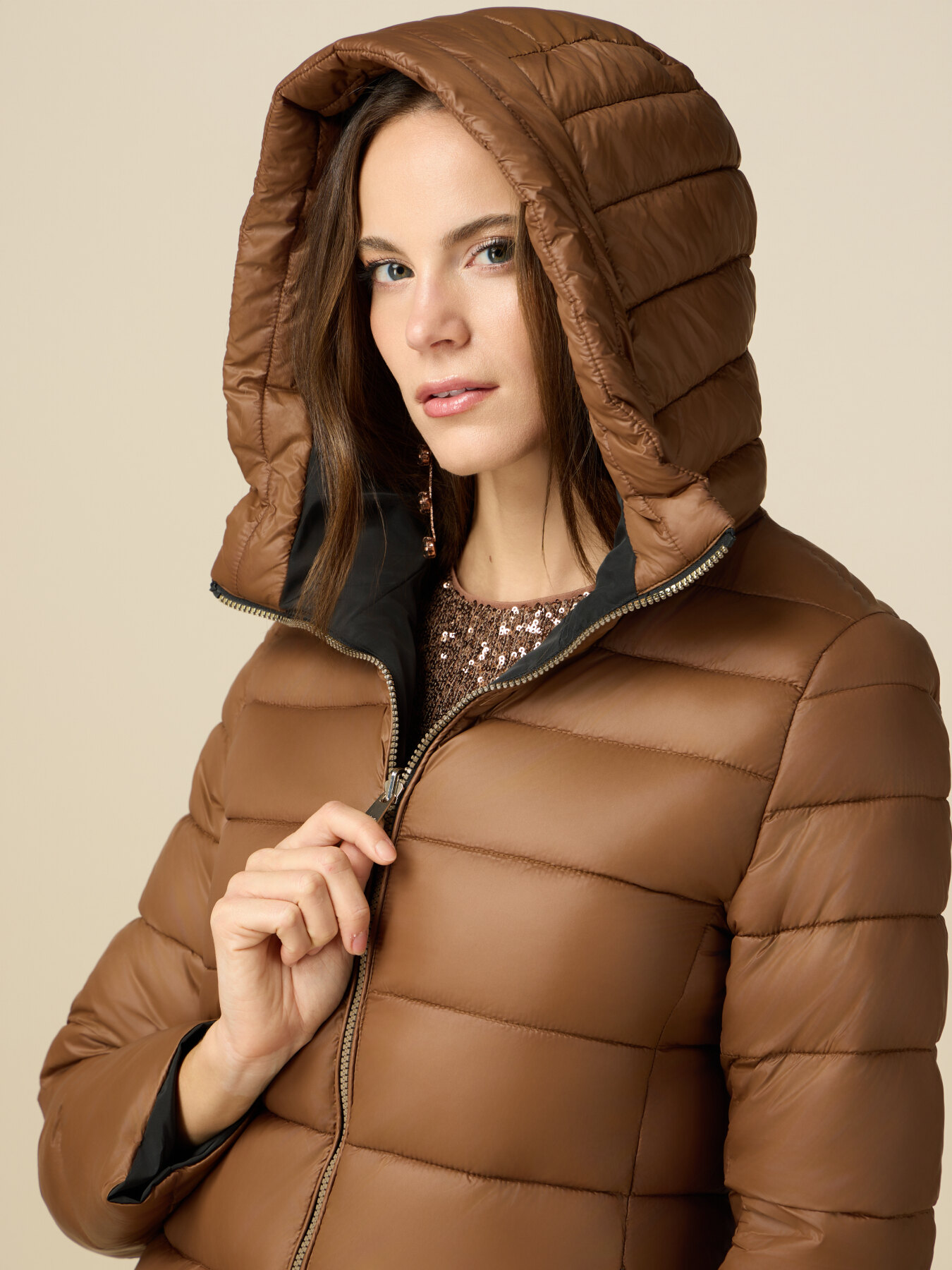 Reversible parka with hood image number 3