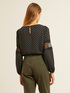 Blusa a pois con inserti in pizzo image number 2