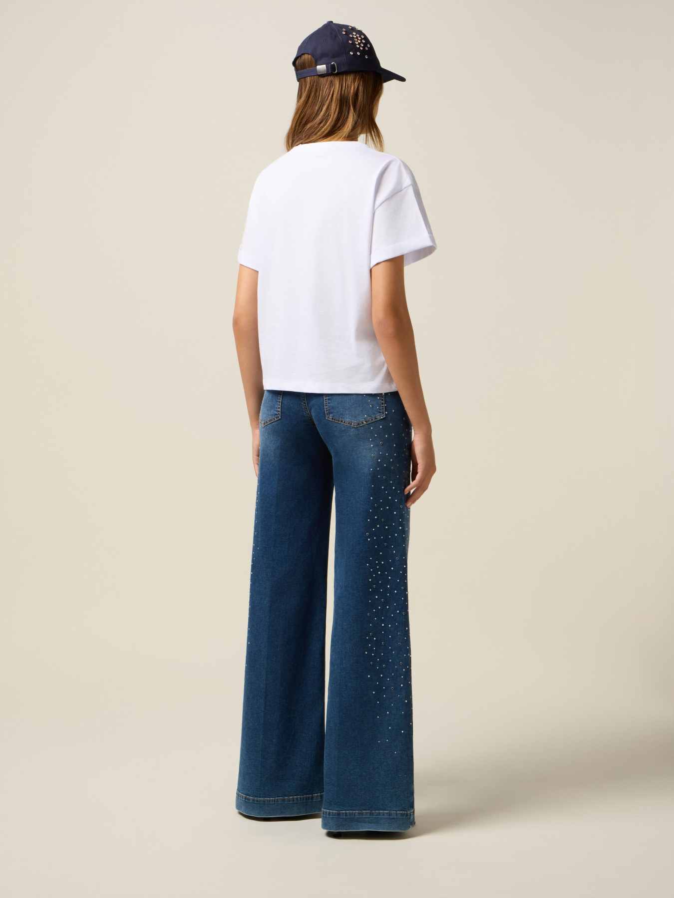 T-shirt with matching cap image number 1