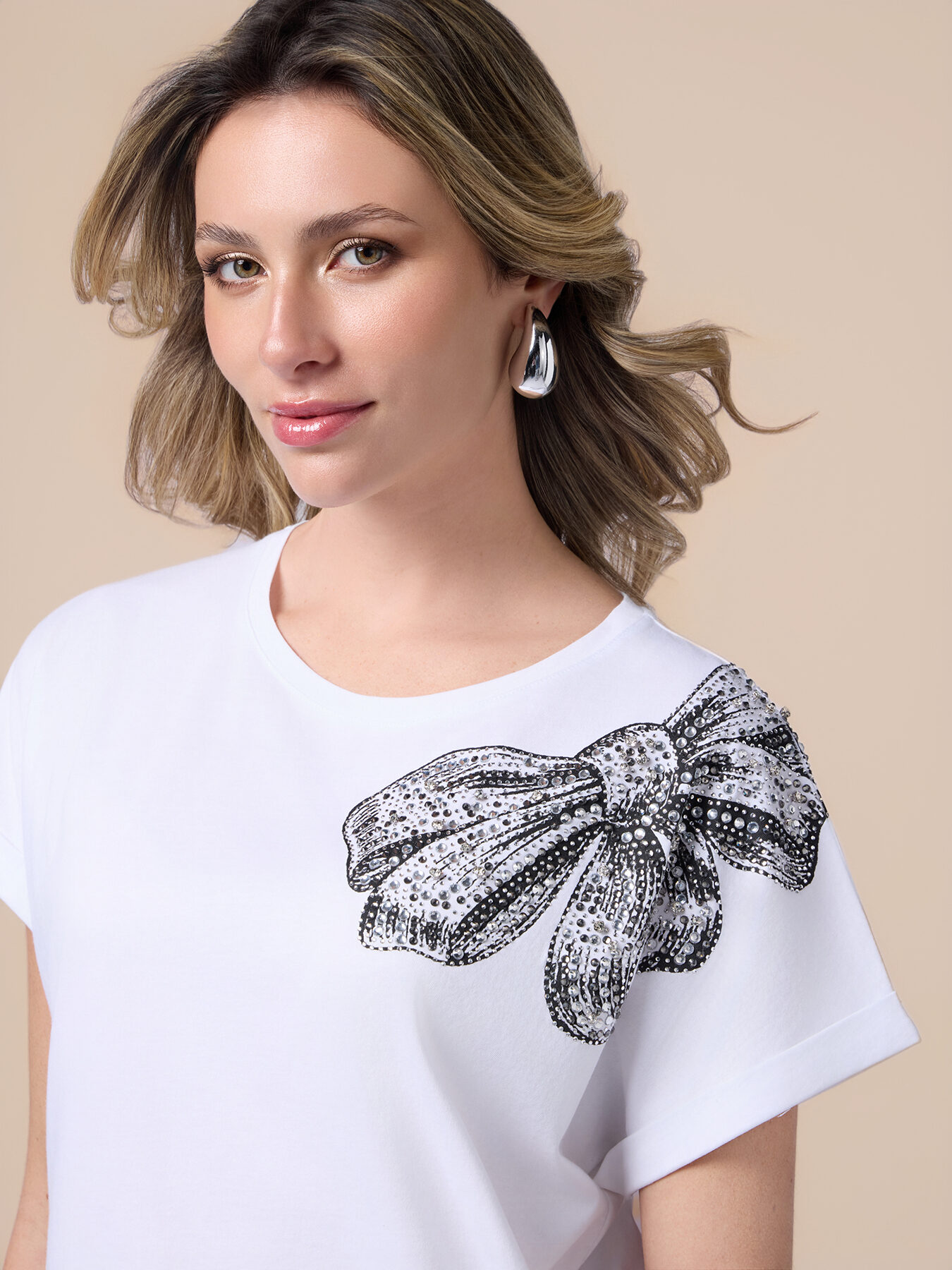 Jersey-T-Shirt mit Druck und Applikationen image number 2