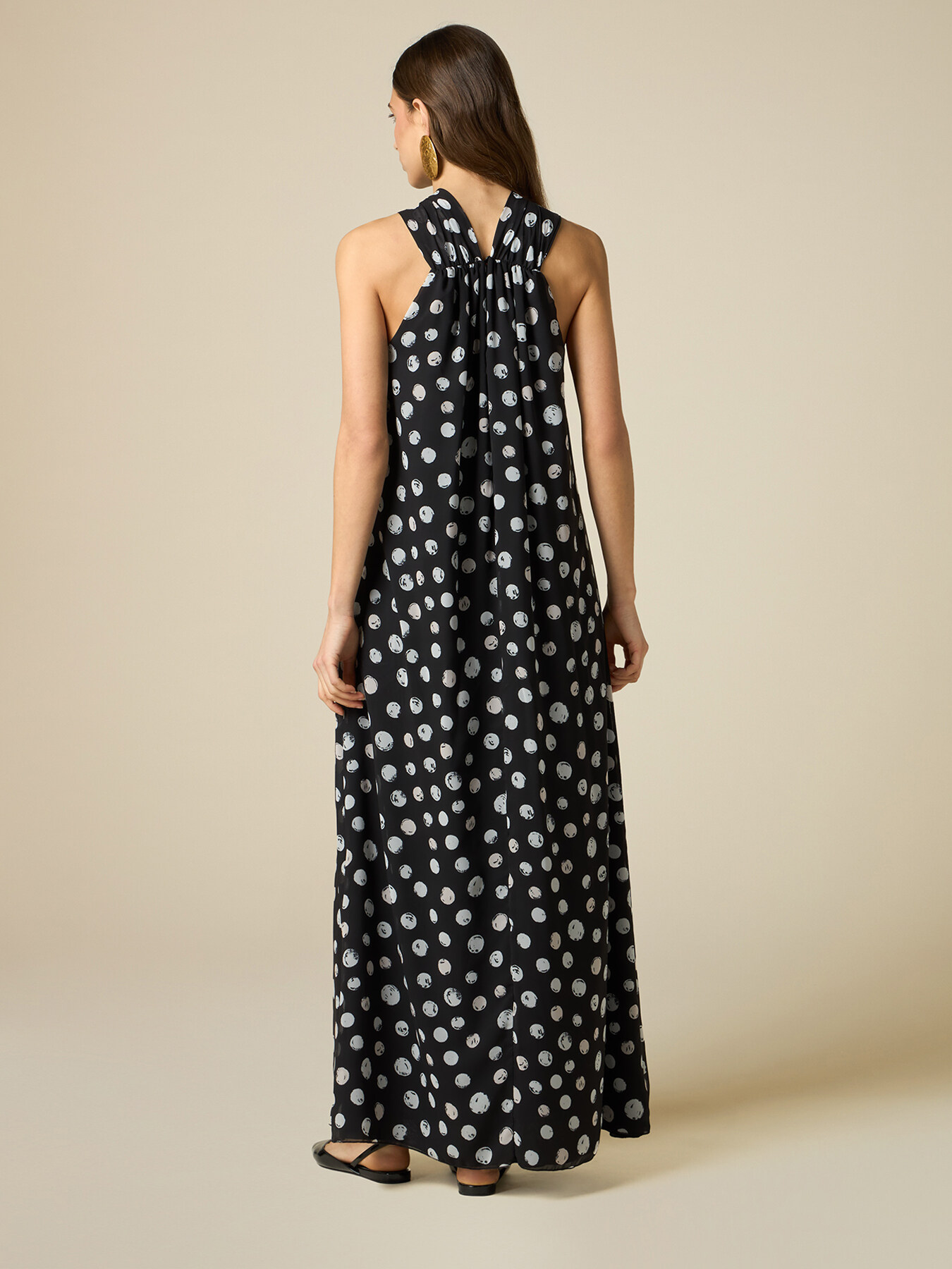 Vestito lungo con fiore image number 1