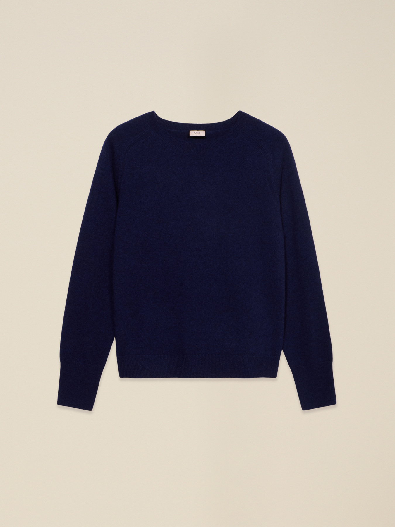 Maglia girocollo in puro cashmere image number 3