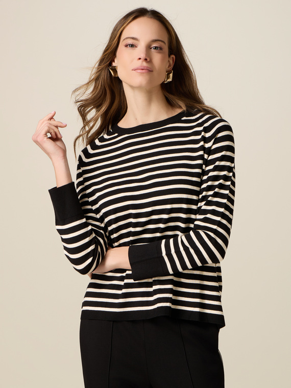 Striped sweater with buttons on the back