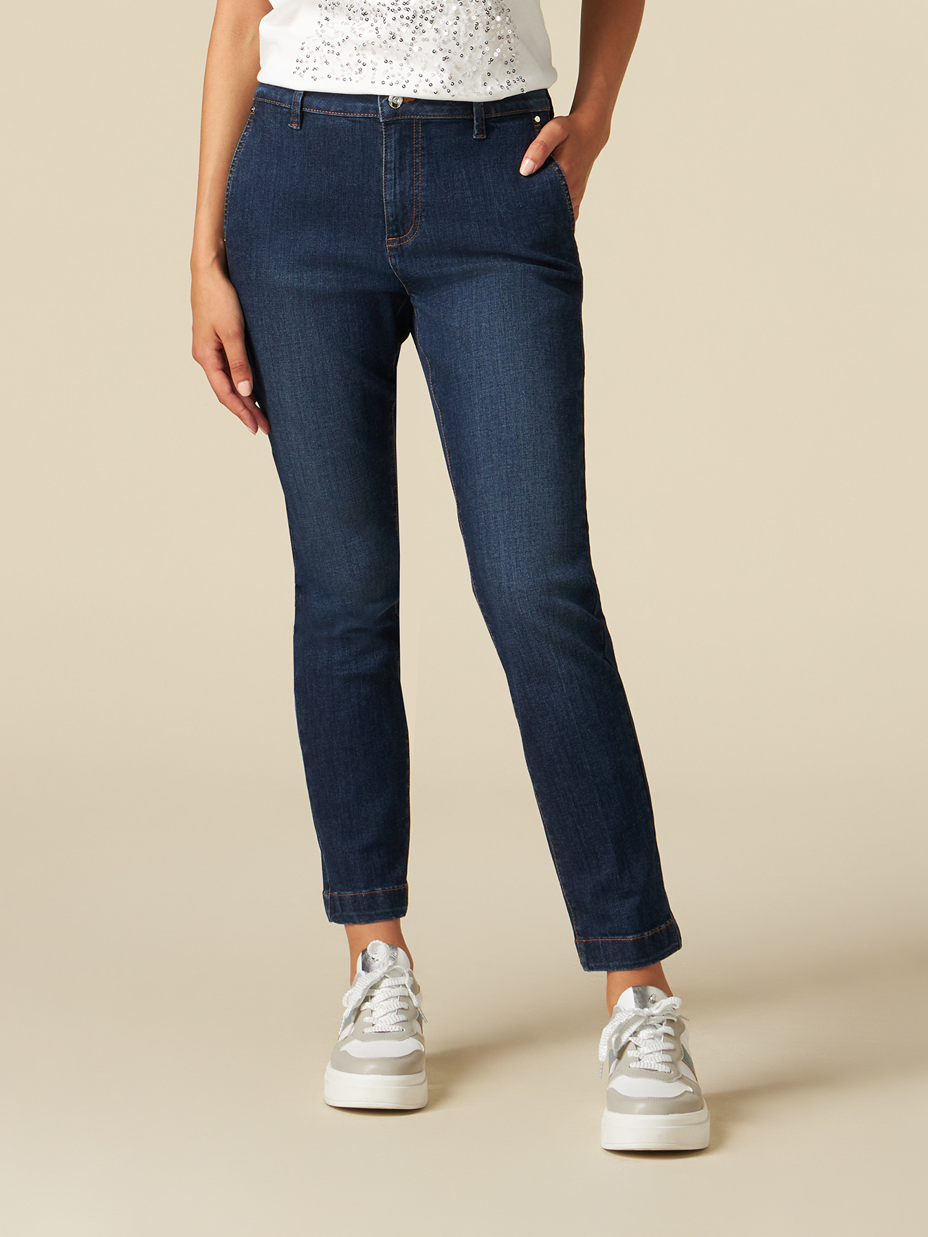 Eco-friendly denim chino jeans image number 3