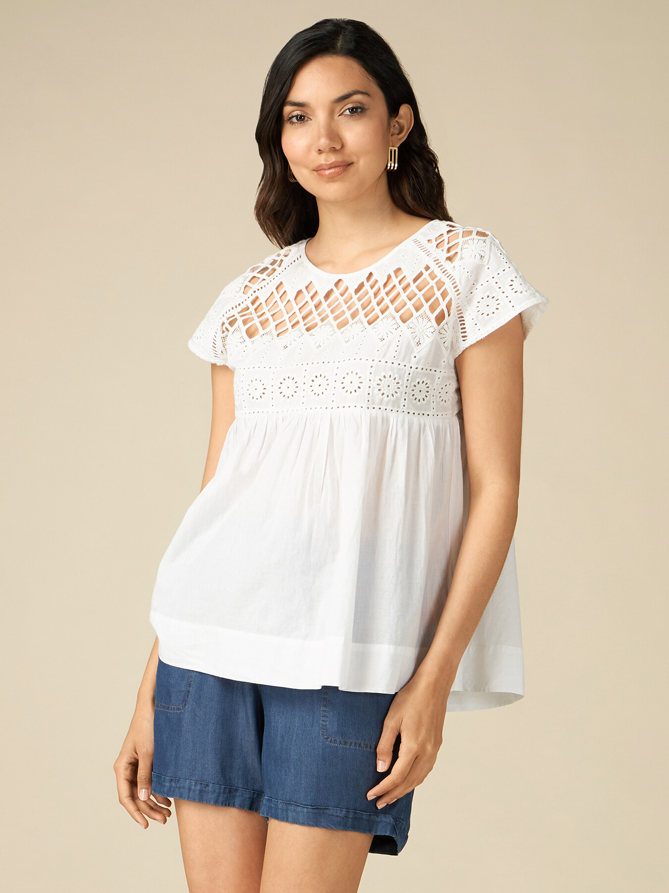 Bluse in A-Linie mit St. Galler Spitze image number 0