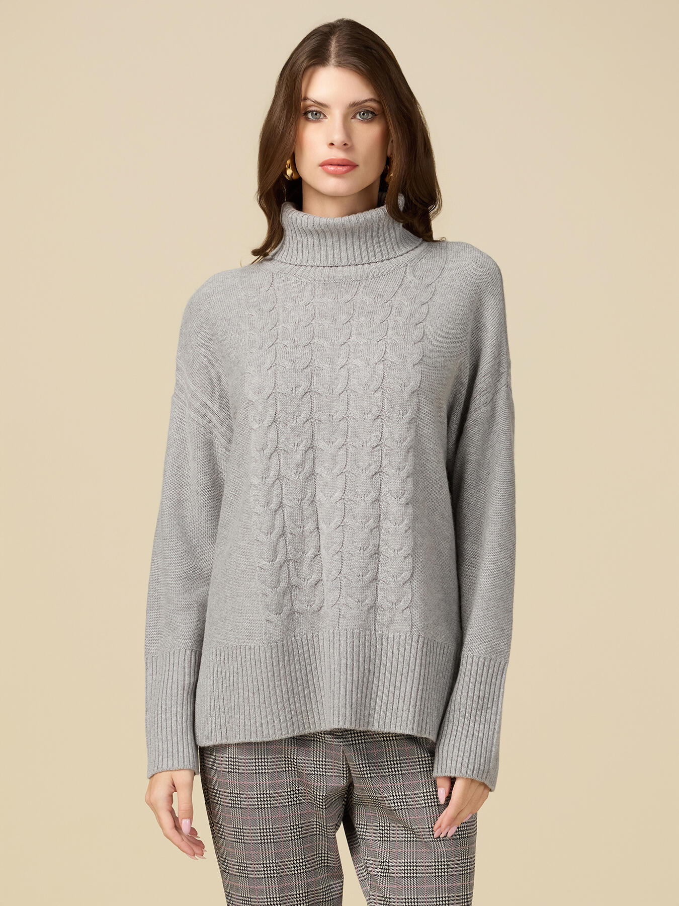 Rollkragenpullover mit Zopfdetail image number 0