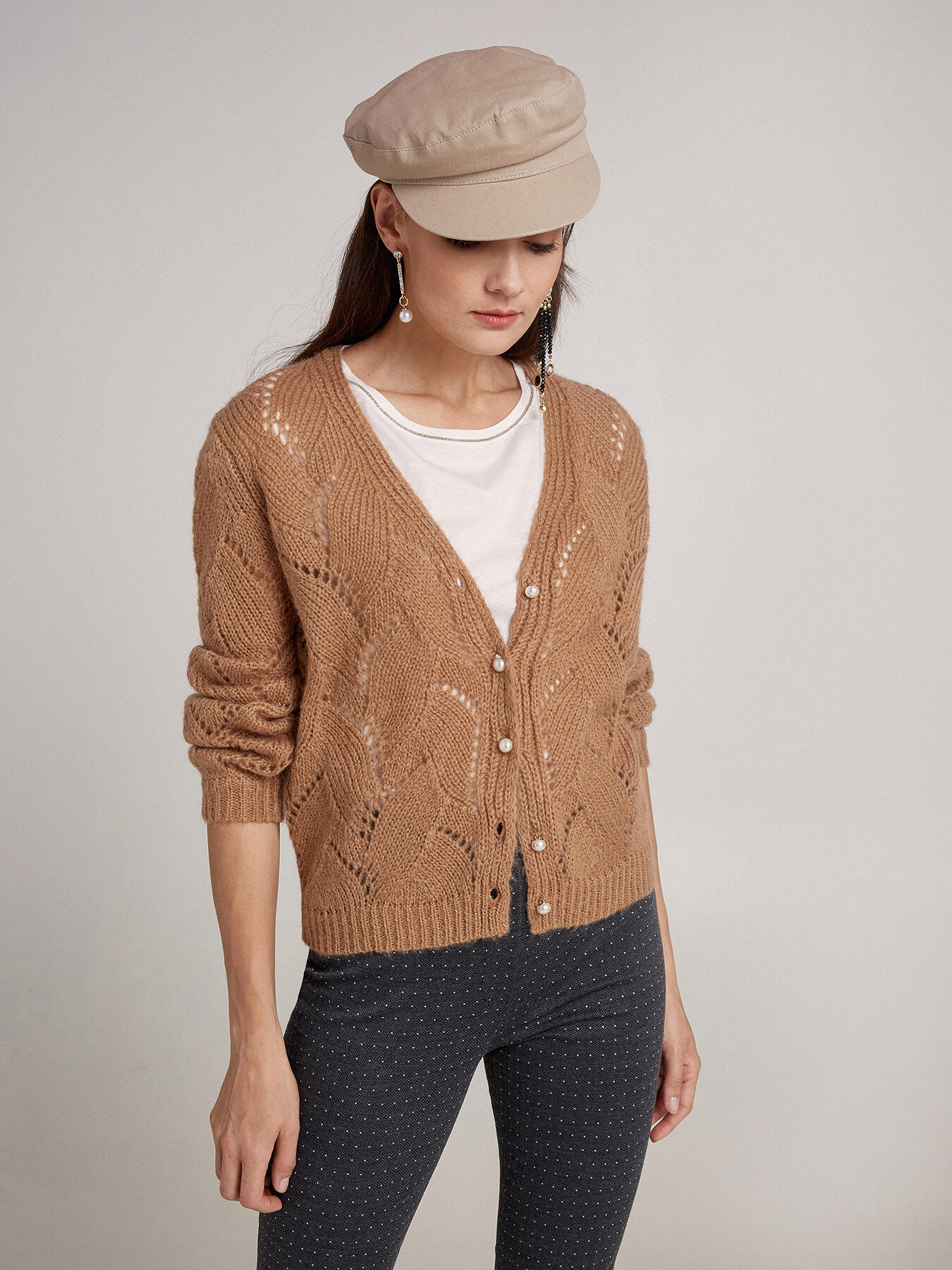 Cardigan ajour&eacute; en mohair m&eacute;lang&eacute; image number 0