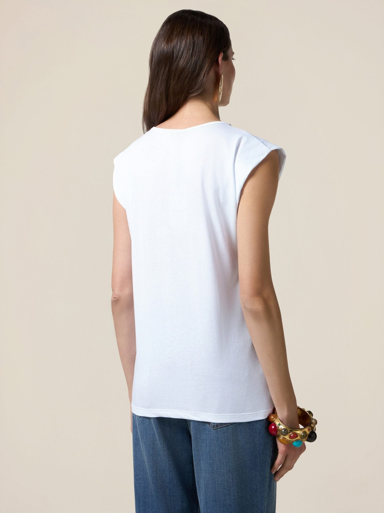 T-shirt with jewel chain image number 1