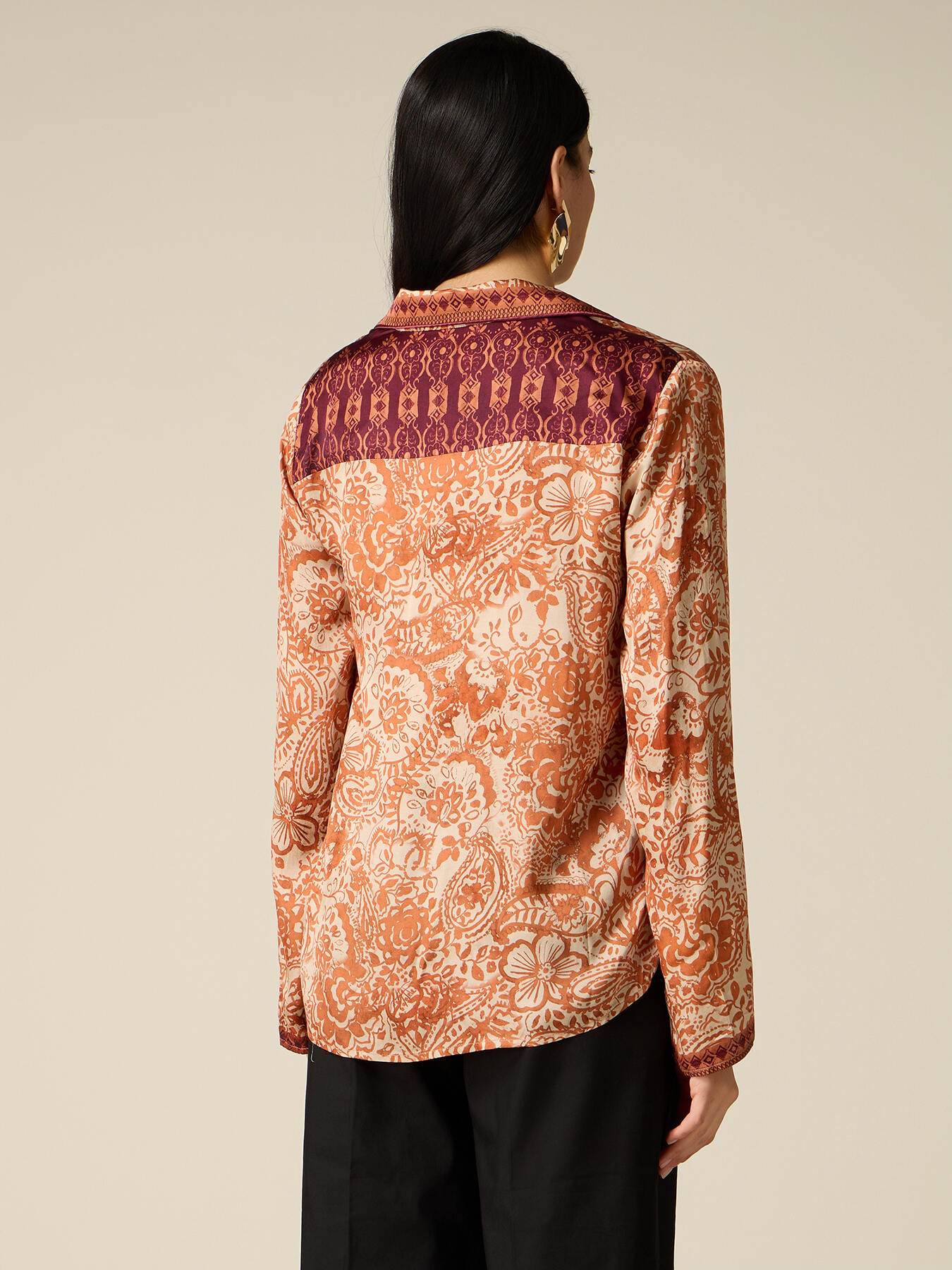 Patterned viscose satin shirt image number 1