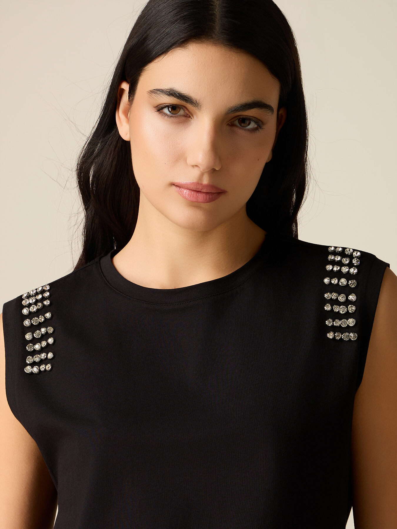 Cotton t-shirt with stone settings image number 2