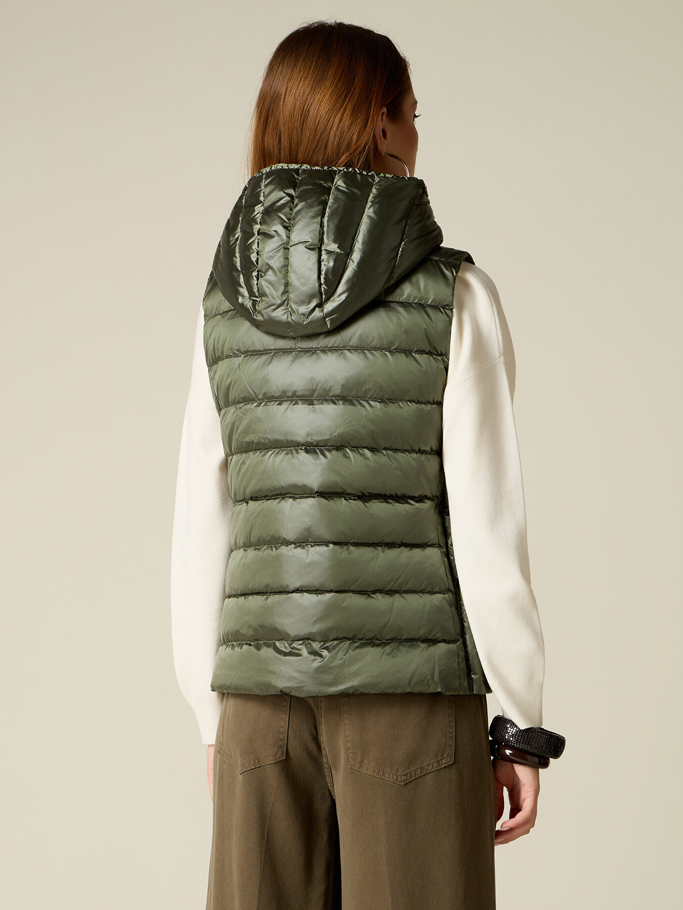 Vestă puf lightweight cu glugă image number 1