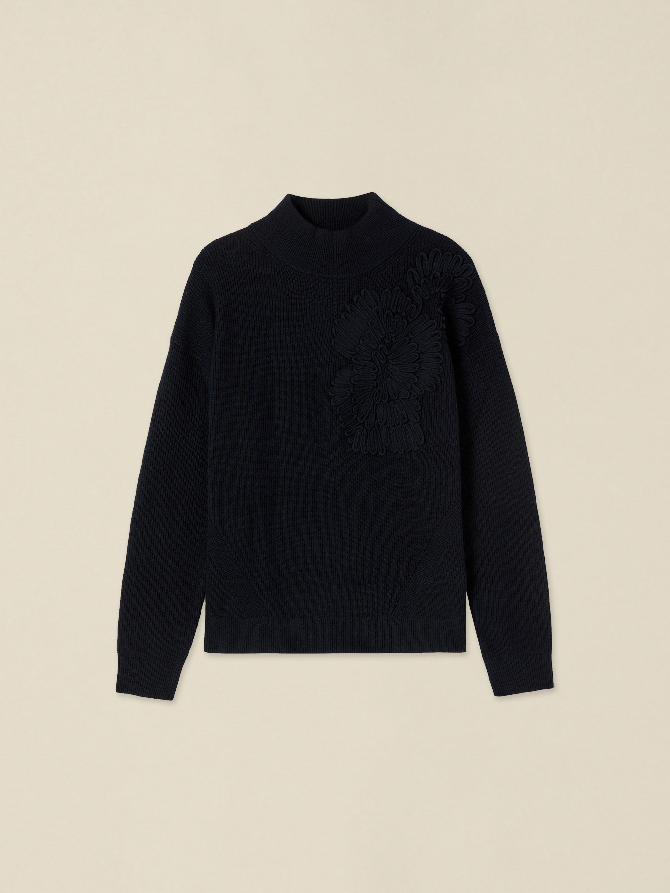 Lupetto misto angora con ricamo image number 3