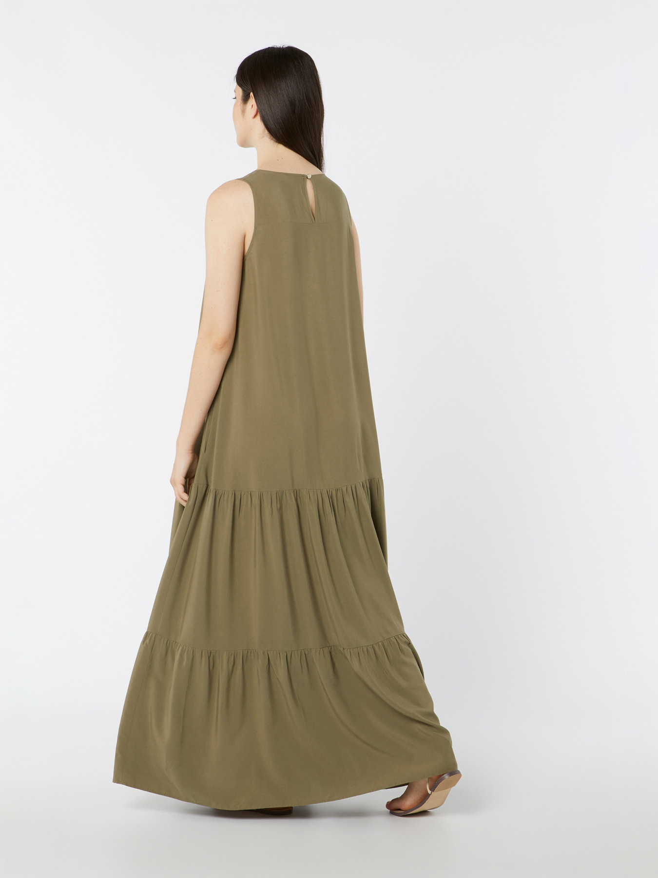 Langes &auml;rmelloses Kleid image number 1