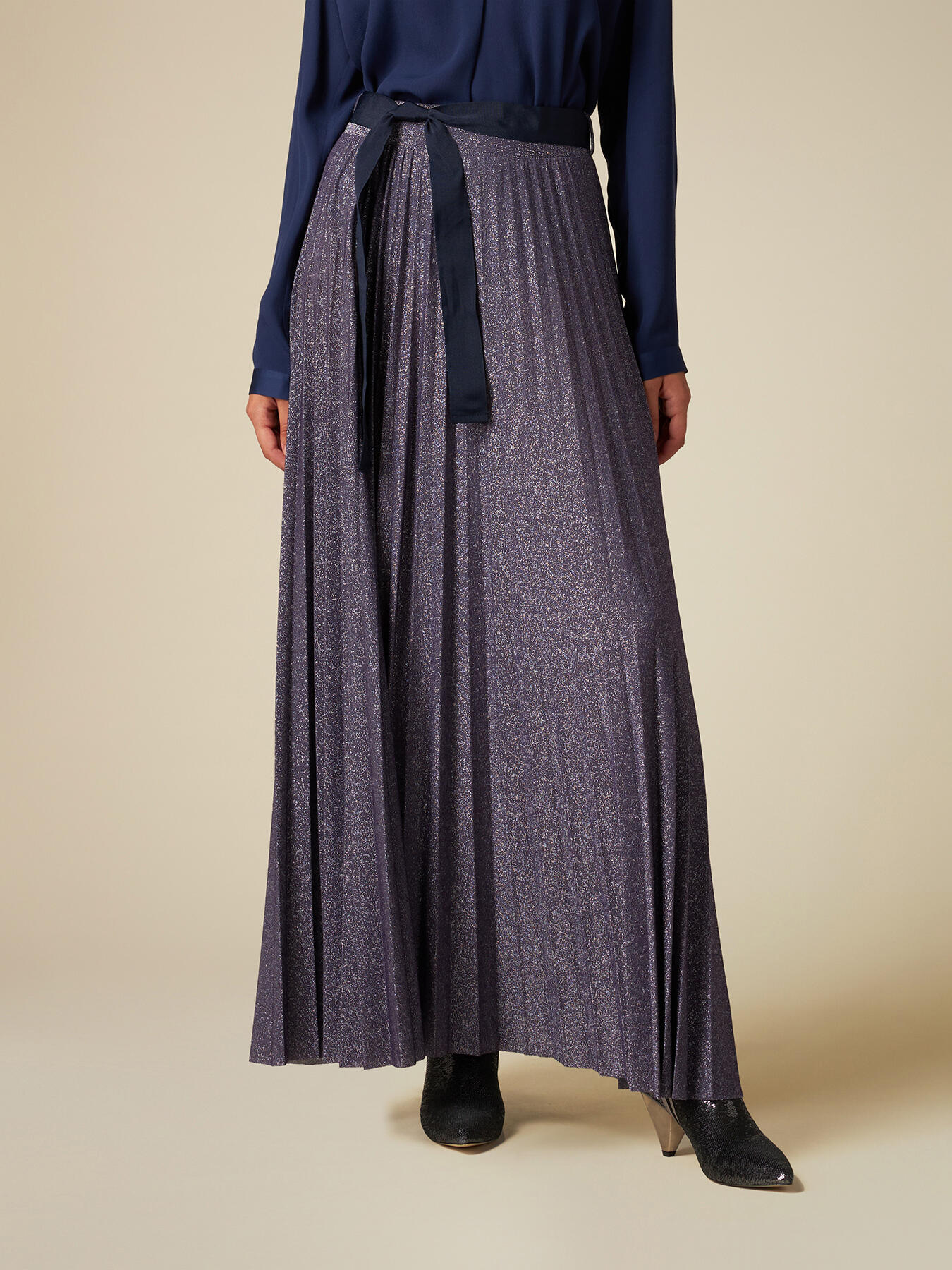 Falda de l&uacute;rex plisada image number 3