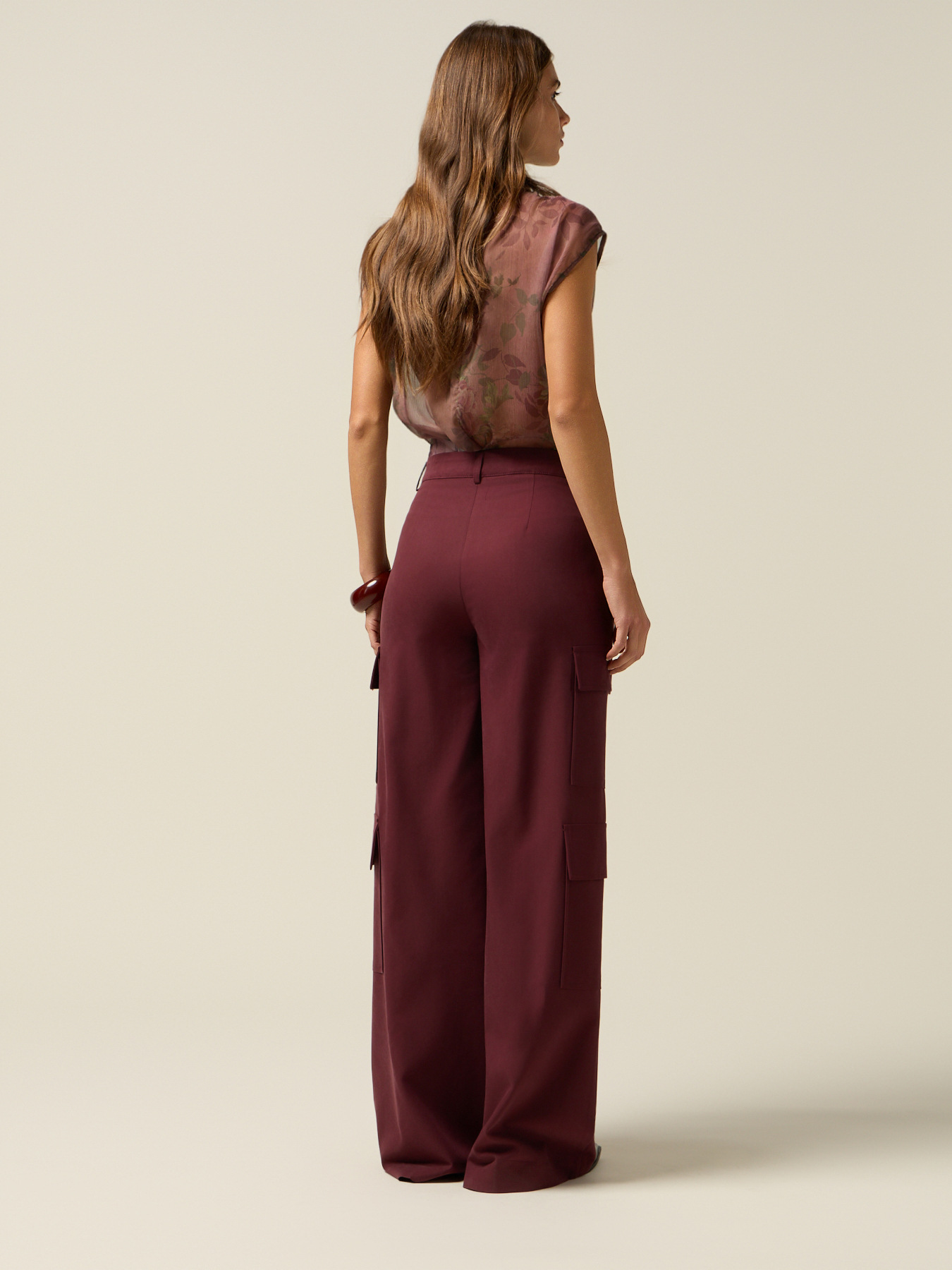 Pantalon cargo en m&eacute;lange de viscose image number 1