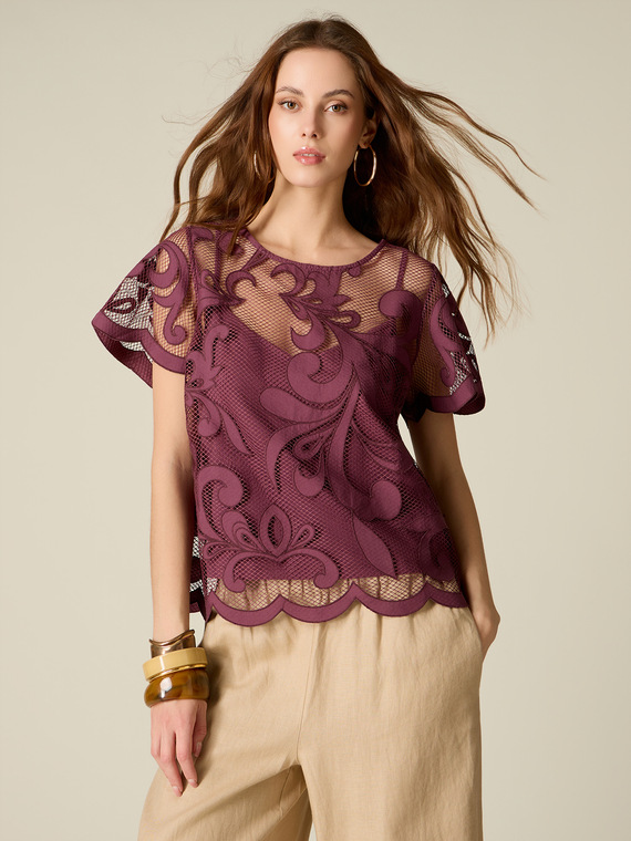 Lace blouse with inner top
