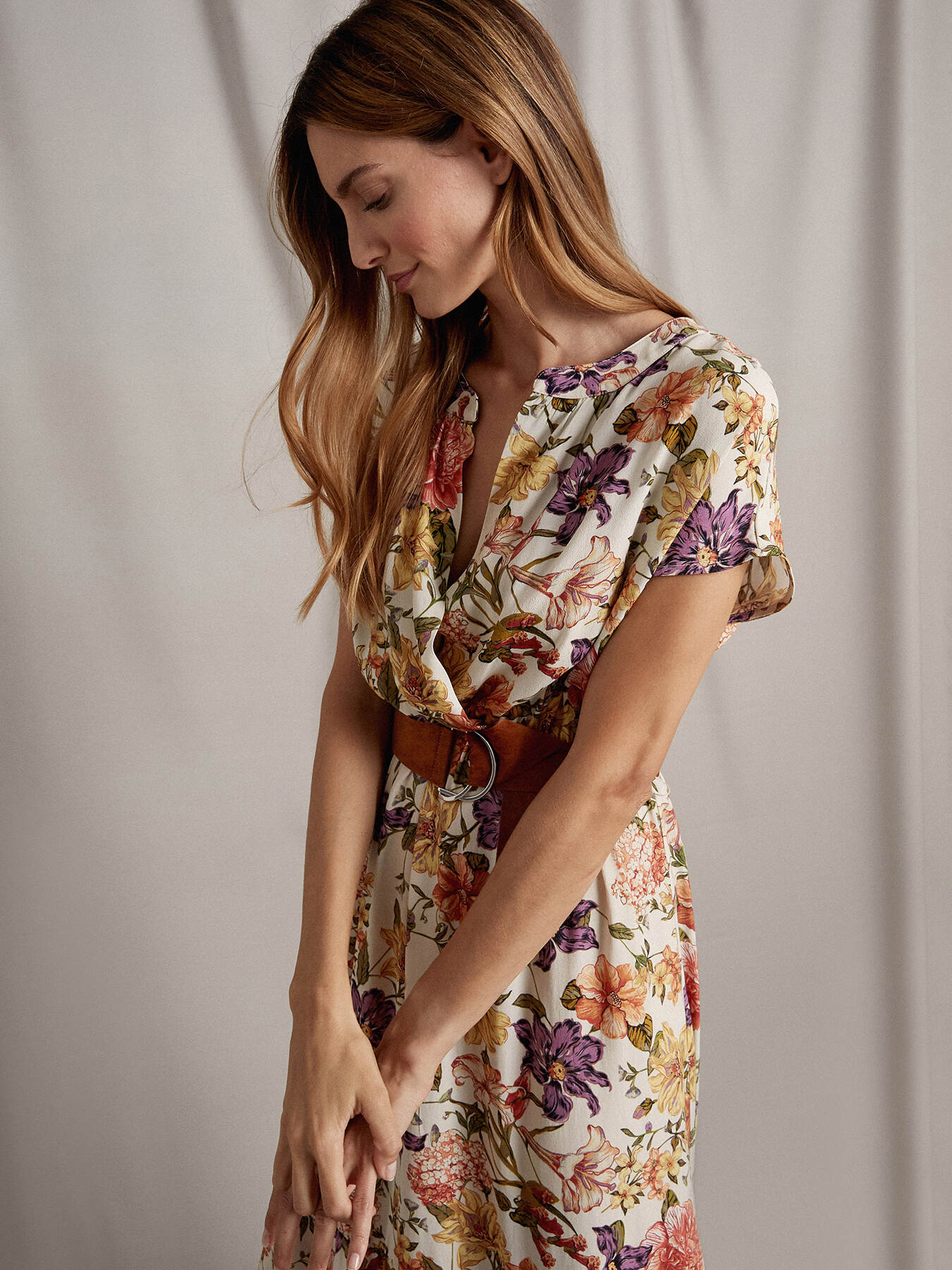 Midi-Kleid mit Blumenmuster image number 0