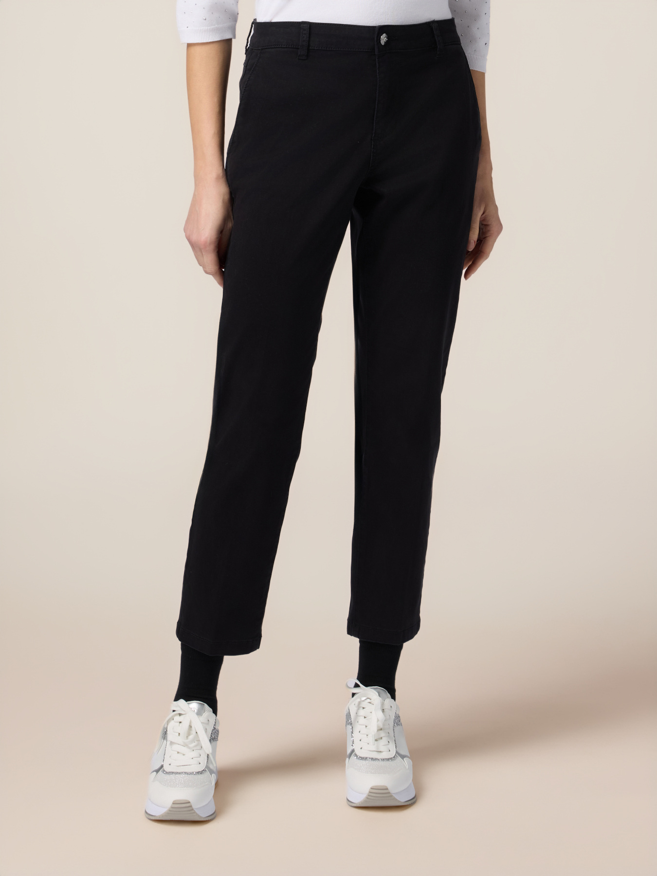 Chino pants in tencel blend image number 3