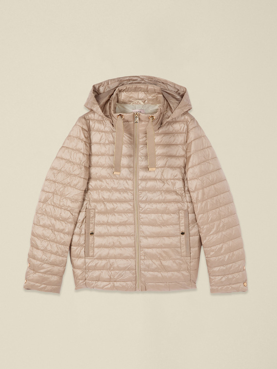 Leichte Daunenjacke mit Kapuze
