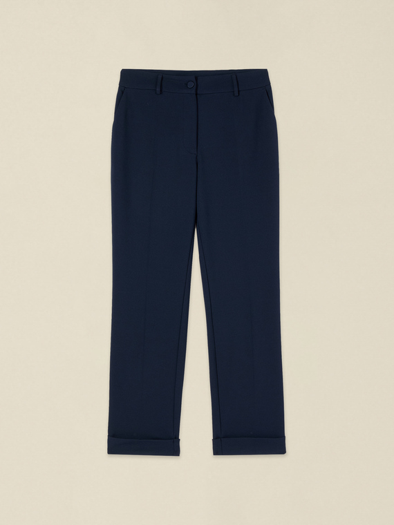 Cropped pants in cr&ecirc;pe fabric
