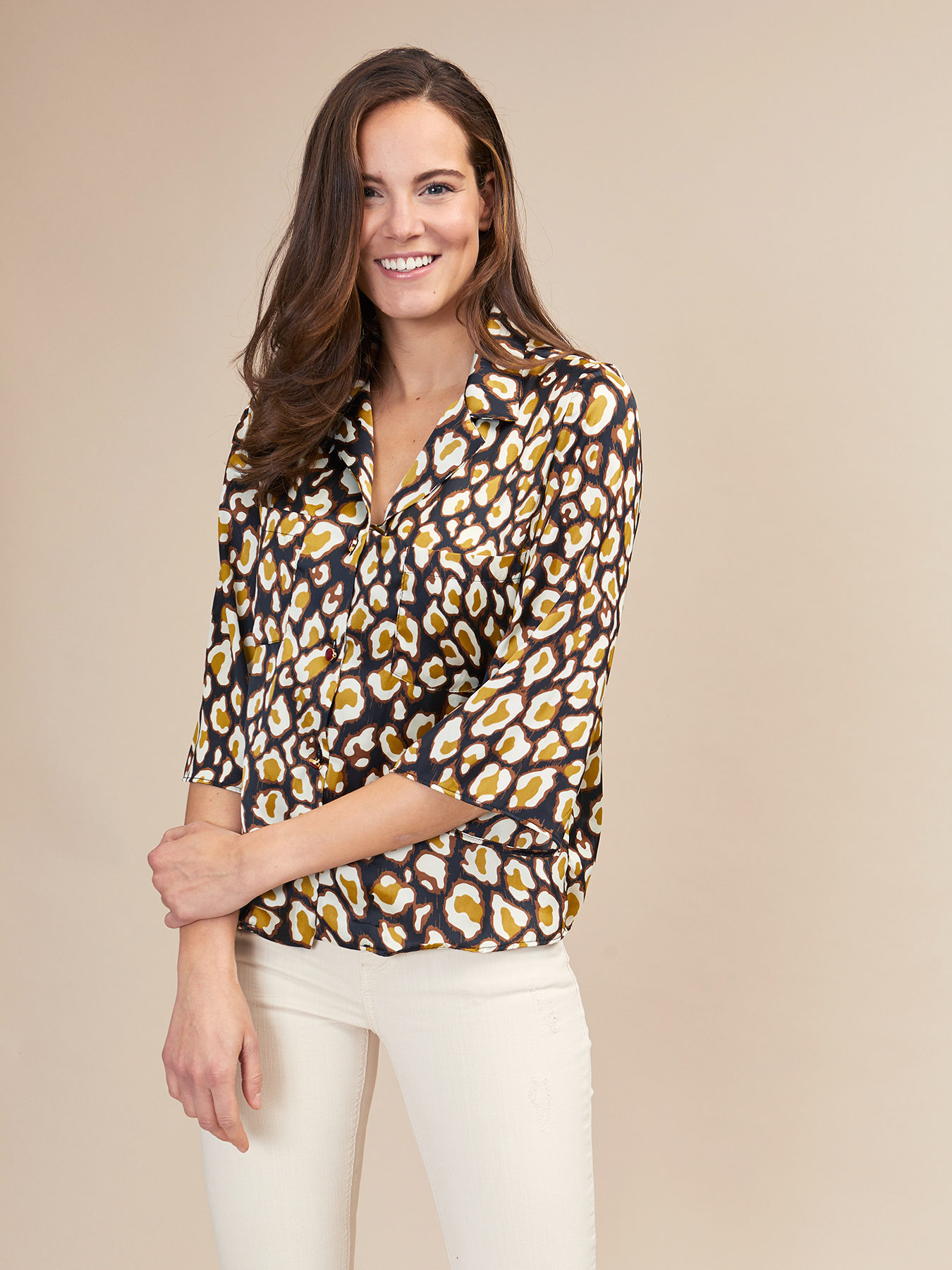 Camicia animalier in raso image number 0