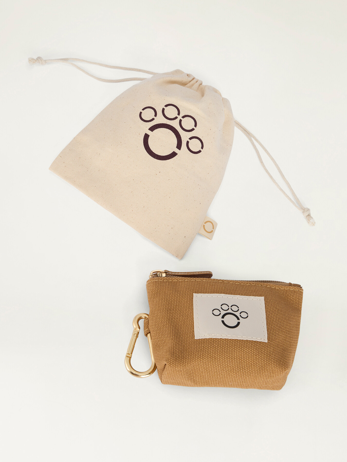 Mini pet waste bag clutch image number 0