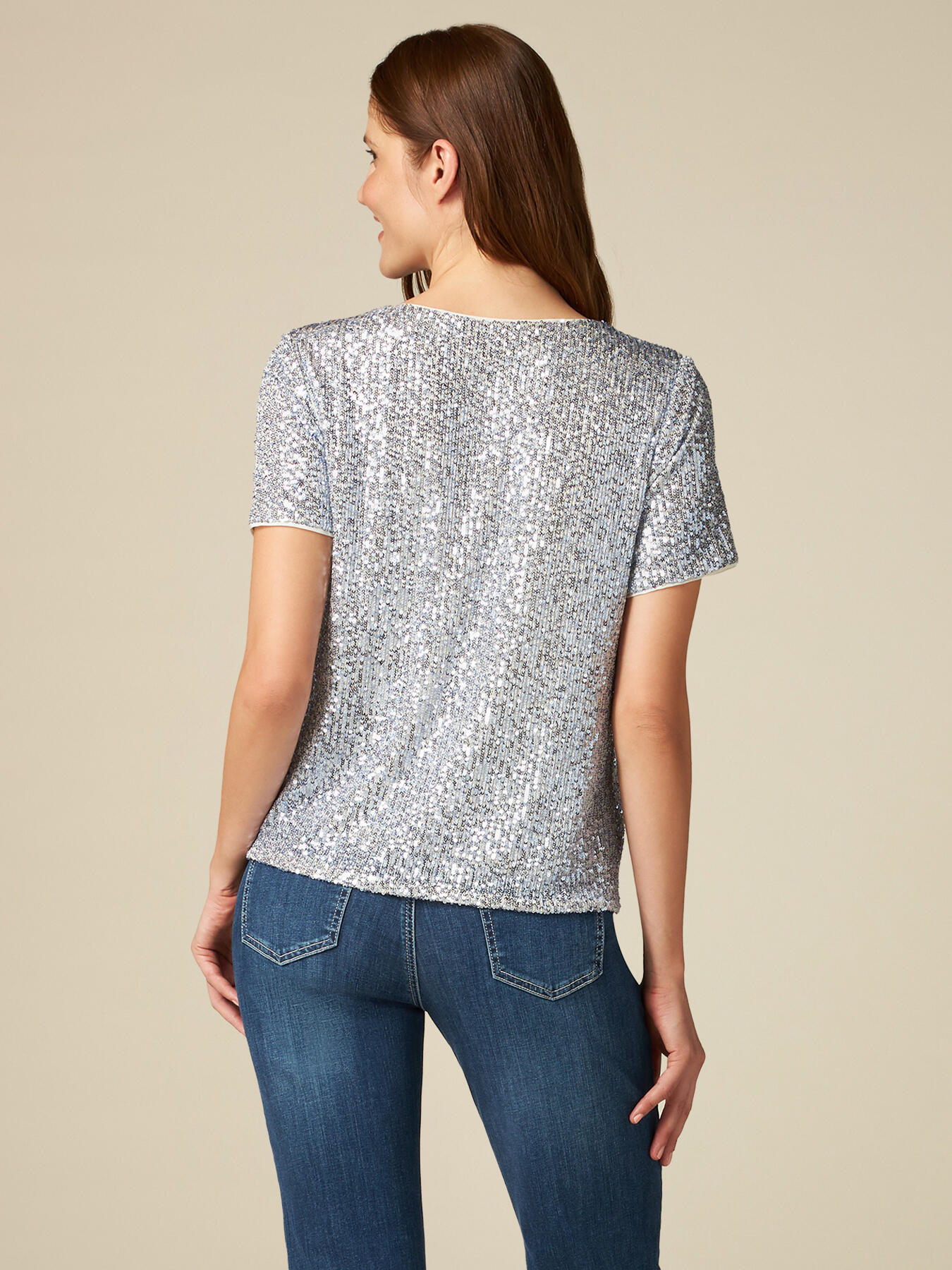 Blouse enti&egrave;rement en paillettes image number 1