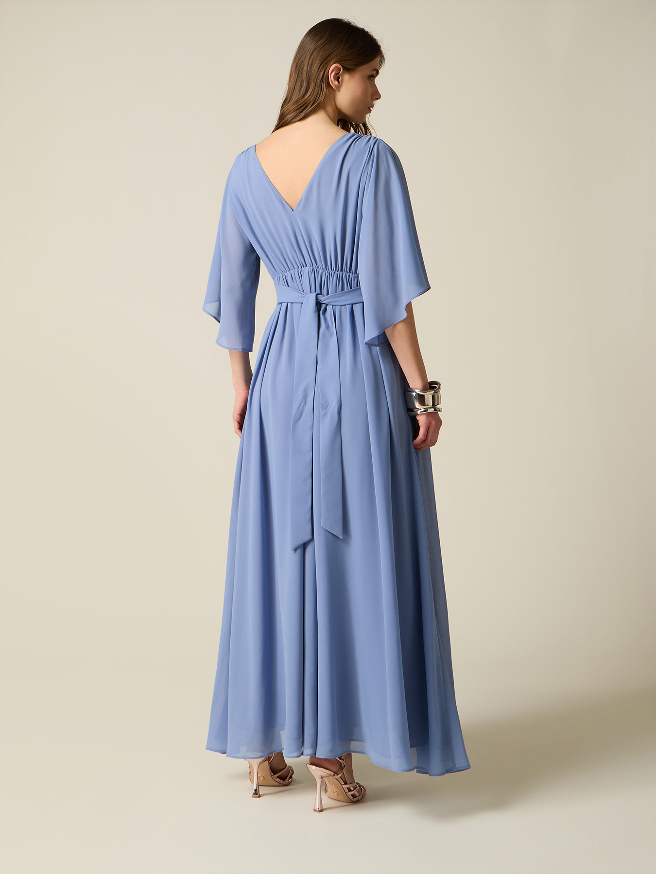 Vestito lungo in georgette con spacco image number 1