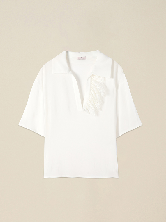 Blouse polo en tissu cr&ecirc;pe
