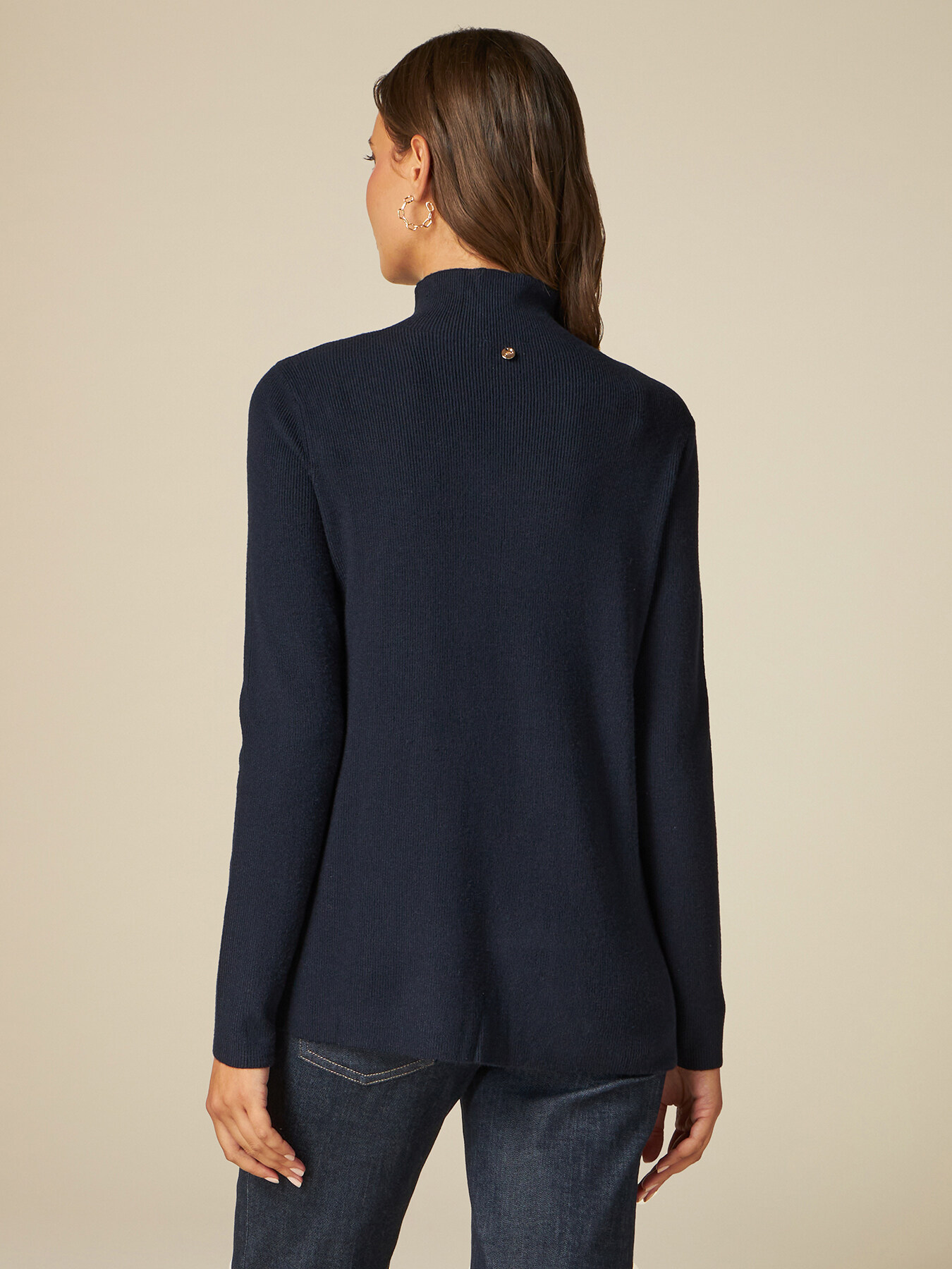 Jersey de cuello alto con bolsillos y cadenas image number 1